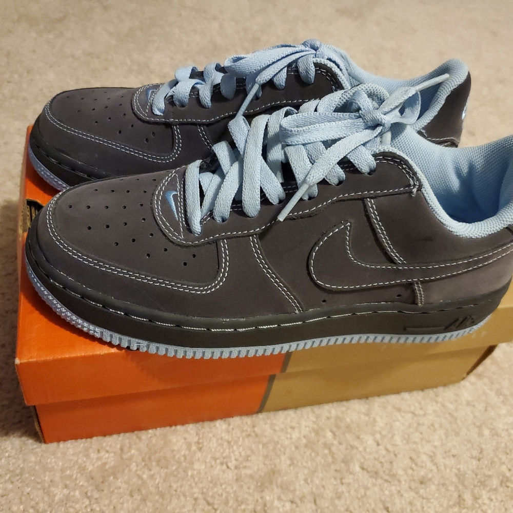 Nike Air Force 1 anthracite-ice blue suede